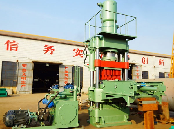 全自動液壓壓磚（zhuān）機