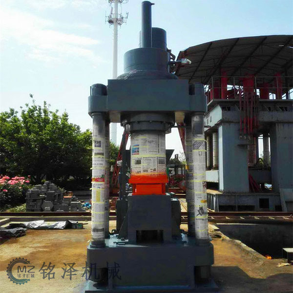 三梁四（sì）柱液壓機